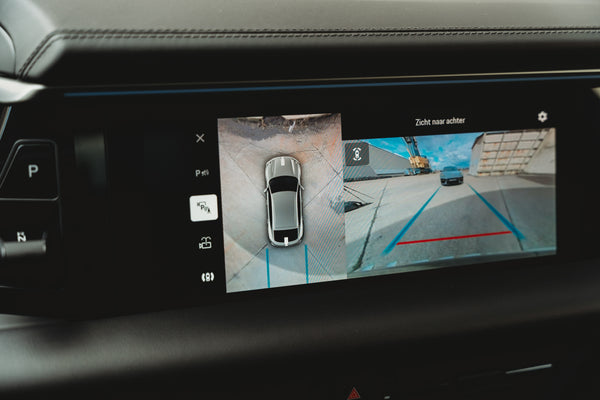 Porsche Macan 4 Electric 100kw/h