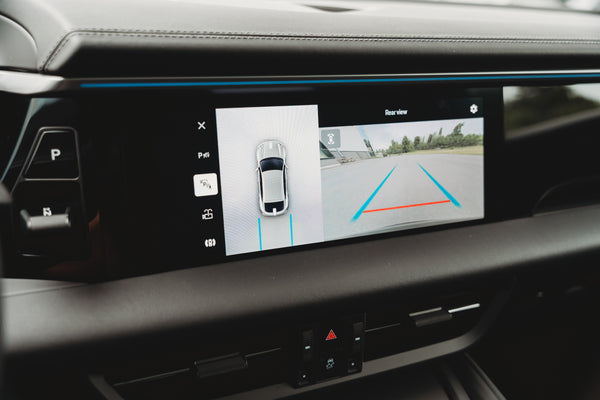 Porsche Macan 4 Elektric 100kw/h