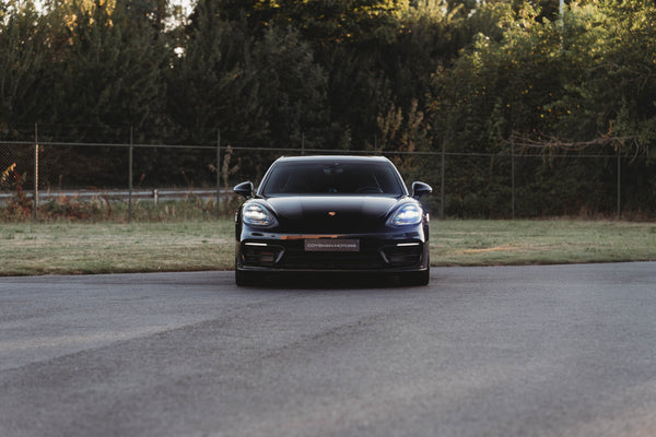 Porsche Panamera Sport Turismo 4 E-hybrid