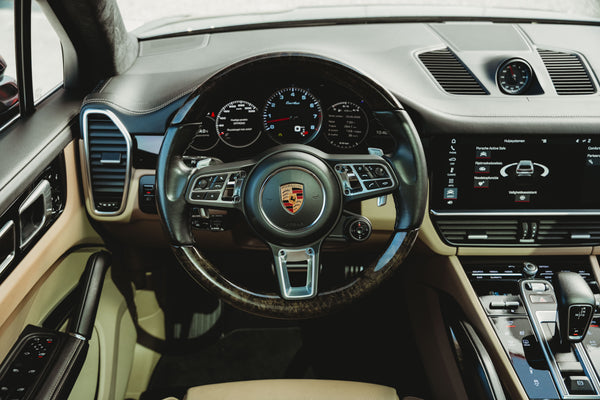 Porsche Cayenne Turbo 4.0 V8 bi-turbo