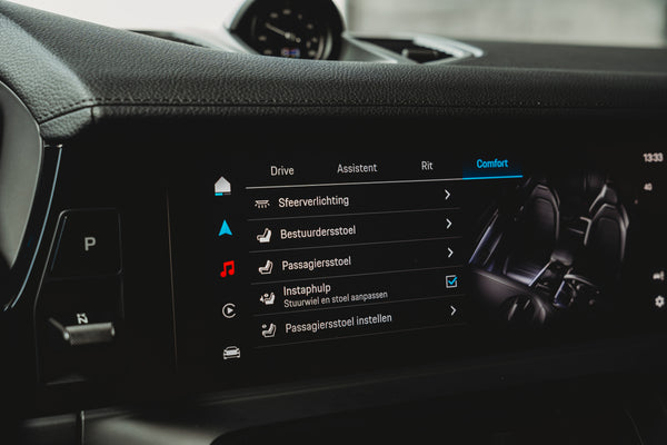 NEW Porsche Panamera 4E-hybrid