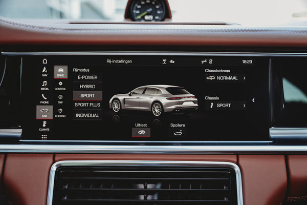 Porsche Panamera Sport Turismo 4E-hybrid