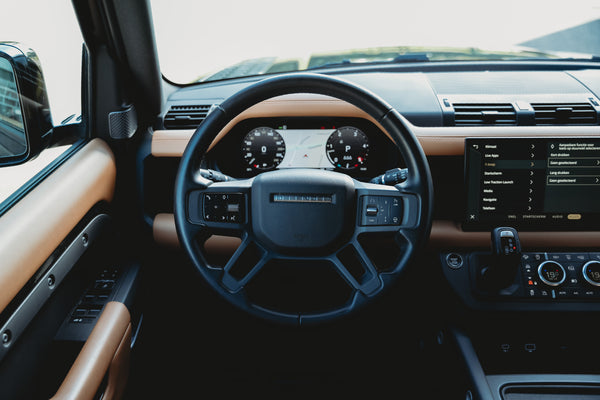 Land Rover Defender 110 D300