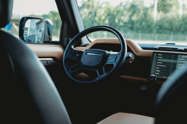 Land Rover Defender 110 D300