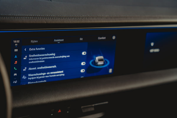 Porsche Macan 4 électrique 100 kW/h