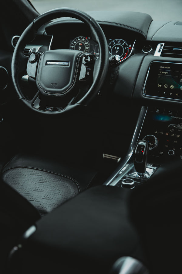 Land Rover Range Rover Sport 5.0 V8 SVR