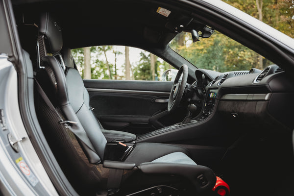 Porsche 718 Cayman GT4 RS