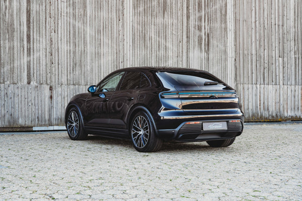 Porsche Macan 4 Electric 100kw/h 408pk