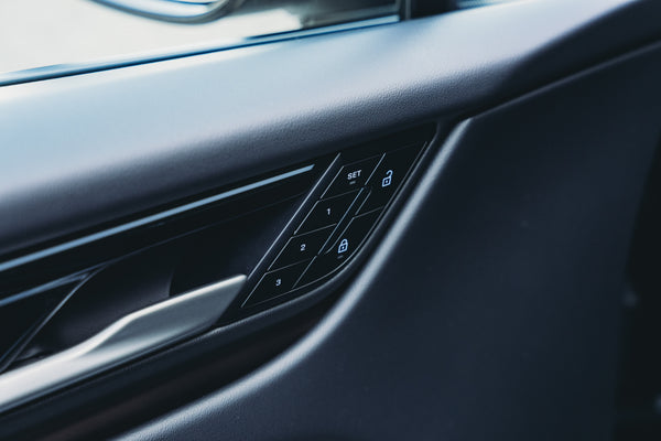 Porsche Macan 4 Electric 100kw/h 408pk