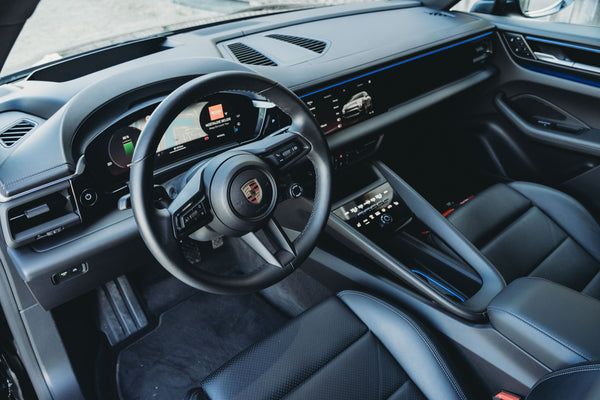 Porsche Macan 4 Electric 100kw/h 408pk