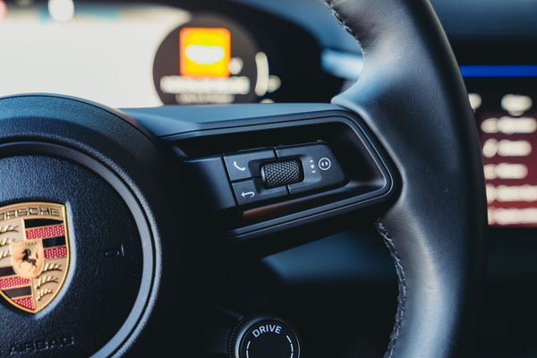Porsche Macan 4 Electric 100kw/h 408pk