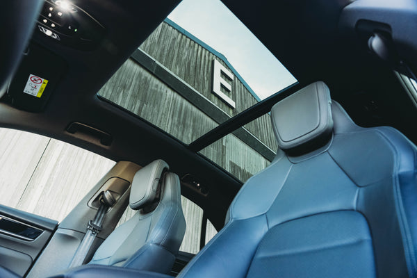 Porsche Macan 4 Electric 100kw/h 408pk