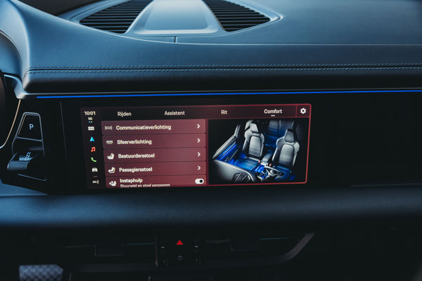 Porsche Macan 4 Electric 100kw/h 408pk