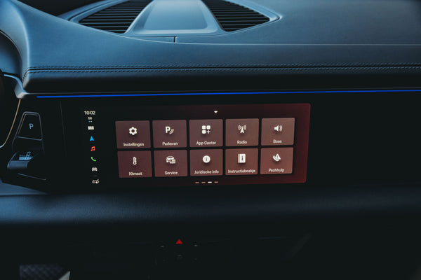 Porsche Macan 4 Electric 100kw/h 408pk