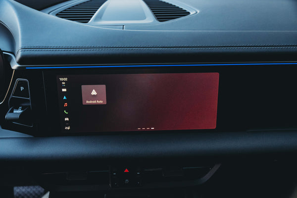 Porsche Macan 4 Electric 100kw/h 408pk