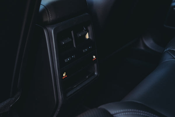 Porsche Macan 4 Electric 100kw/h 408pk