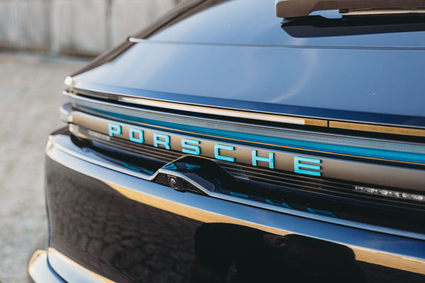 Porsche Macan 4 Electric 100kw/h 408pk