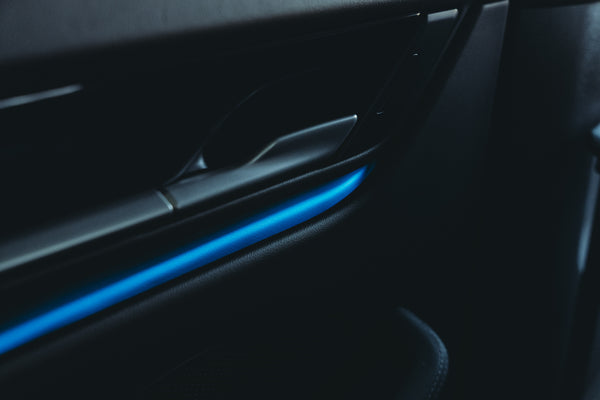 Porsche Macan 4 Electric 100kw/h Dolomite silver metallic