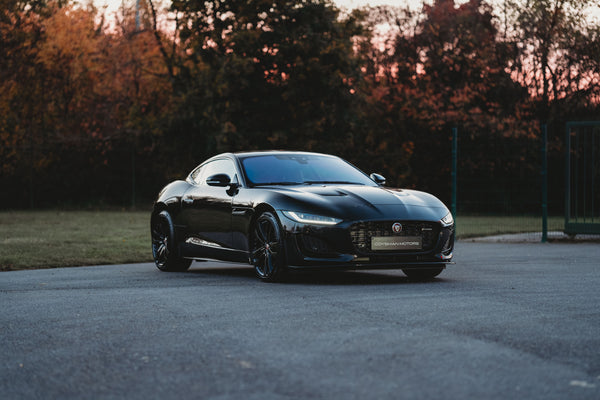 Jaguar F-Type P300 R-Dynamic