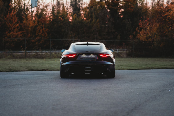 Jaguar F-Type P300 R-Dynamic