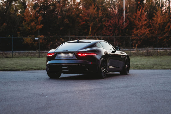 Jaguar F-Type P300 R-Dynamic