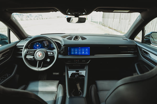Porsche Macan 4 Electric 100kw/h 408pk