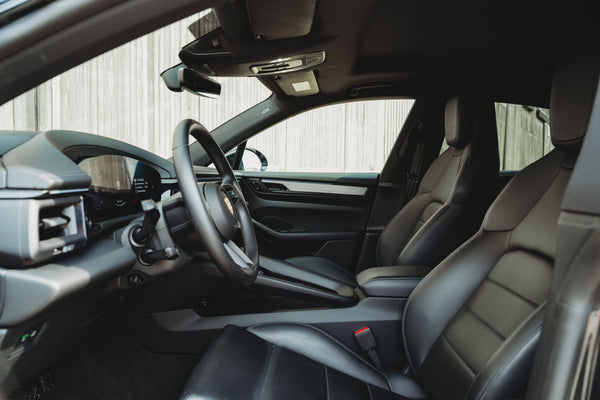 Porsche Macan 4 Electric 100kw/h 408pk