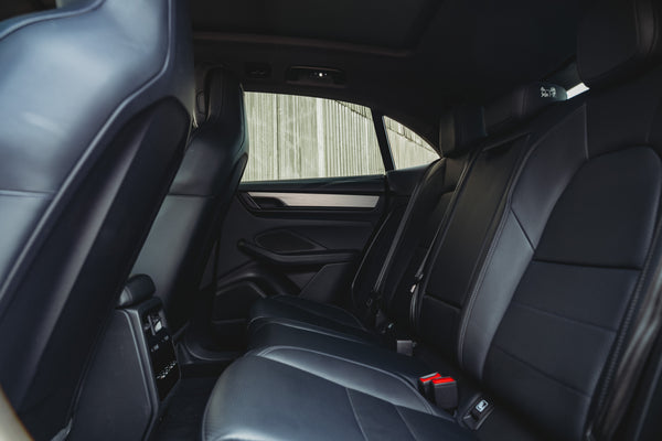 Porsche Macan 4 Electric 100kw/h 408pk