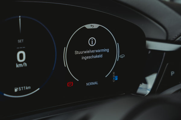 Porsche Macan 4 Electric 100kw/h 408pk