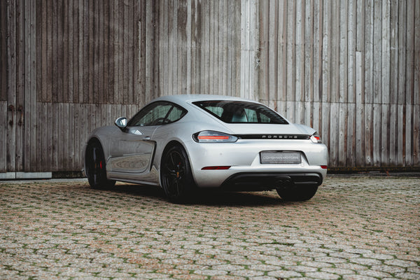 Porsche 718 Cayman PDK