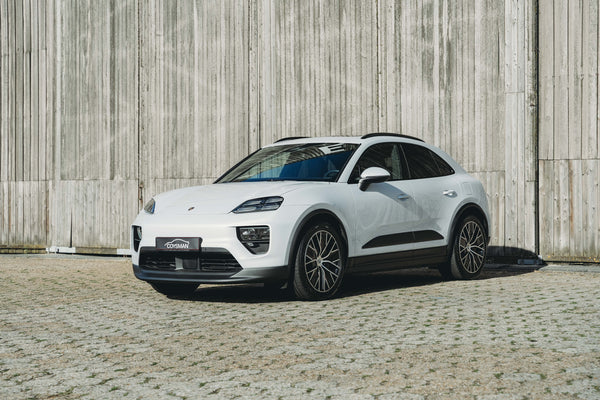 Porsche Macan 4 Electric 100kw/h Ice Grey