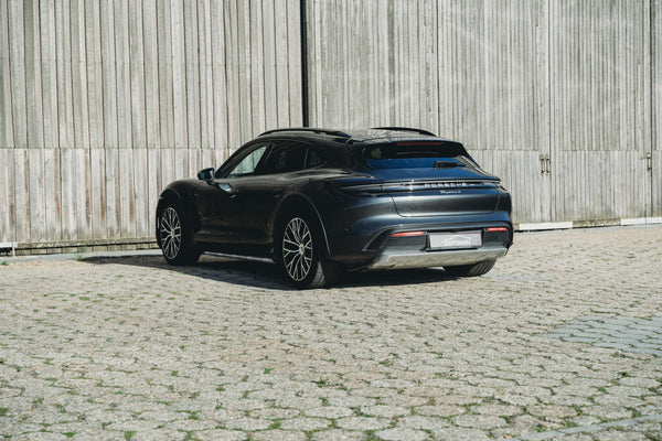 Porsche Taycan 4 Cross Turismo 105Kwh