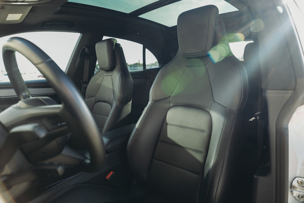 Porsche Macan 4 Electric 100kw/h Ice Grey