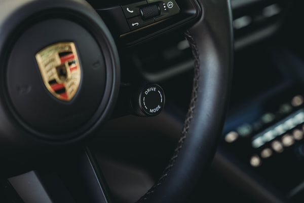 Porsche Macan 4 Electric 100kw/h Ice Grey