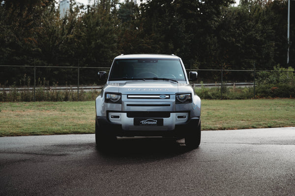 Land Rover Defender 90 D250 SE