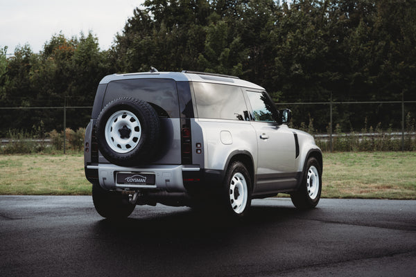 Land Rover Defender 90 D250 SE