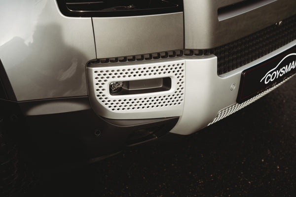 Land Rover Defender 90 D250 SE