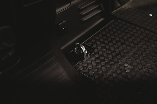 Land Rover Defender 90 D250 SE