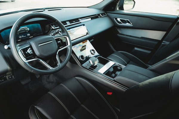 Range Rover Velar p400e SE plug in hybrid