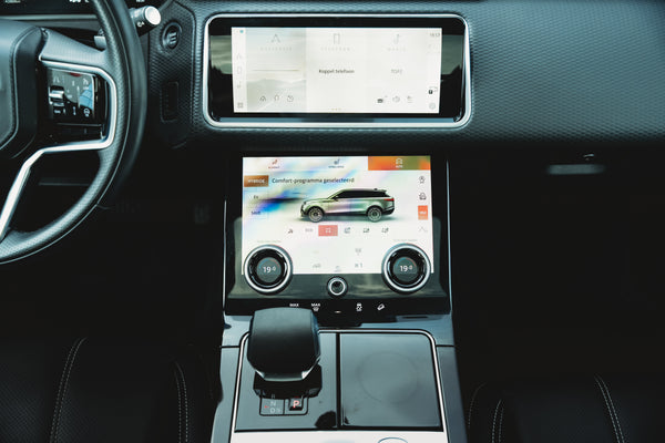 Range Rover Velar p400e SE plug in hybrid