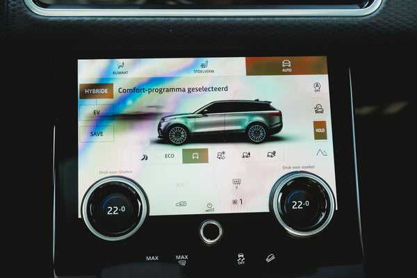 Range Rover Velar p400e SE plug in hybrid