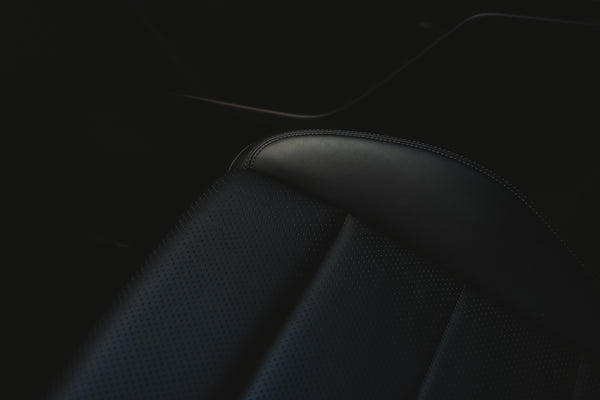 Porsche Macan 4S Electric 100kw/h ICE grey metallic