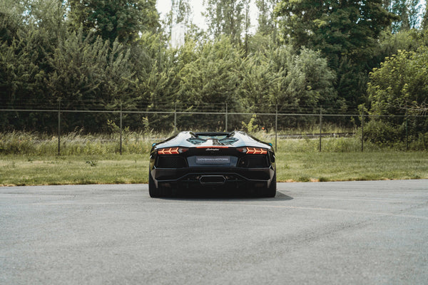 Lamborghini Aventador Roadster LP 700-4