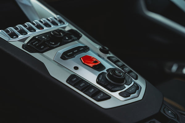 Lamborghini Aventador Roadster LP 700-4