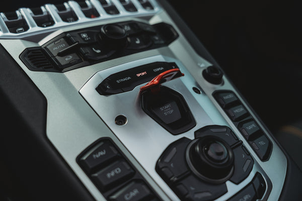 Lamborghini Aventador Roadster LP 700-4