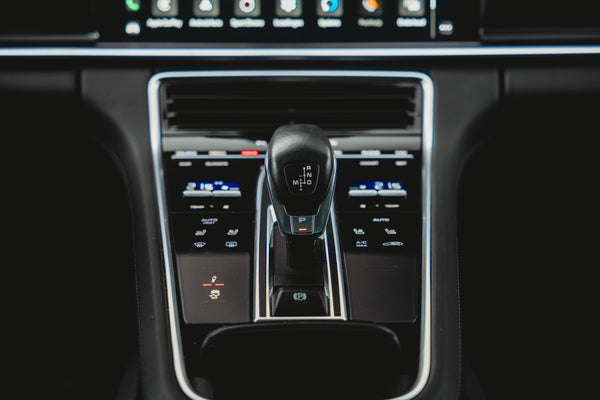 Porsche Panamera GTS 4.0 V8 bi-turbo