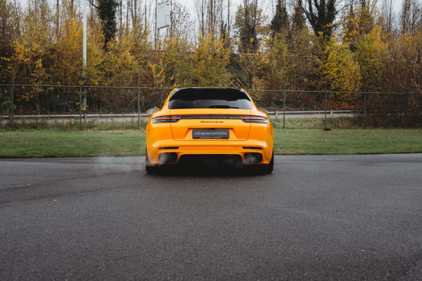 Porsche Panamera Turbo 4.0 V8 bi-turbo