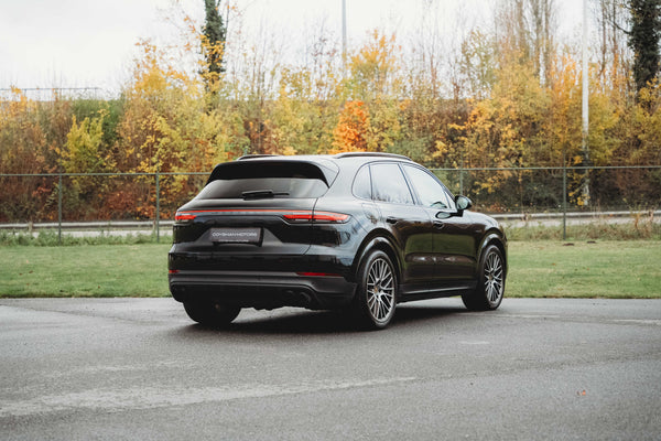 Porsche Cayenne E-hybrid Platinum Edition