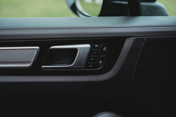 Porsche Cayenne E-hybrid Platinum Edition