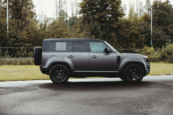 Land Rover Defender 110 OCTA P635
